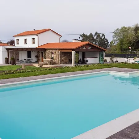 Konukevi Casa O Real 4*